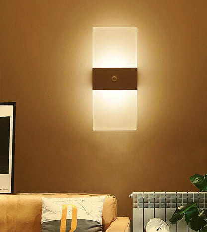 Lampă de perete cu LED fără fir cu senzor de mișcare, reîncărcabilă prin USB, acrilic, noptieră, scară, decor dormitor, accesoriu de iluminat de perete de interior