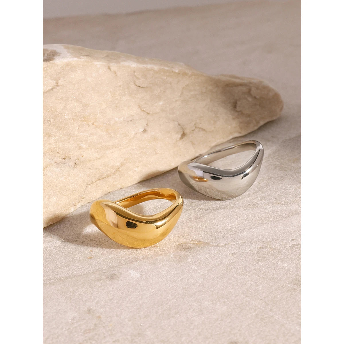 Youthway Charm Luxury 18k Gold Stainless Steel Smooth Wave Irregular Ring For Unisex Waterproof Anti Allergic Jewelry Gift